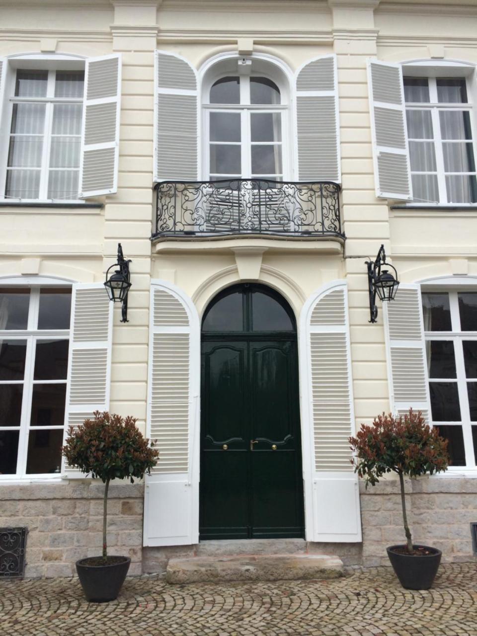 Entre Cour Et Jardin Bed & Breakfast Arras Dış mekan fotoğraf