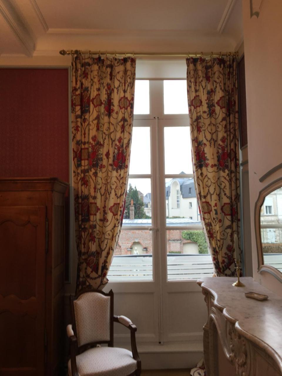 Entre Cour Et Jardin Bed & Breakfast Arras Dış mekan fotoğraf
